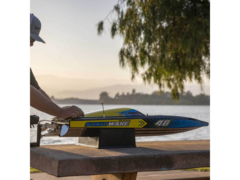 ProBoat Super Sonicwake 48" 8S Self-Righting Brushless Deep-V RTR