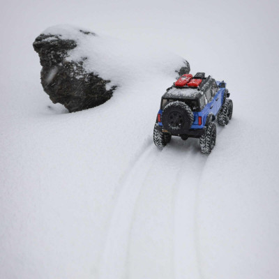 Axial 1/24 SCX24 2021 Ford Bronco 4WD Truck Brushed RTR Blue