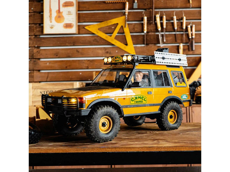 FMS FCX10 Land Rover Discovery Camel Trophy Edition 1/10 RTR