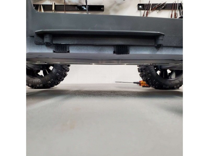 Chassis Brace voor ARRMA Outcast 4S - 3702