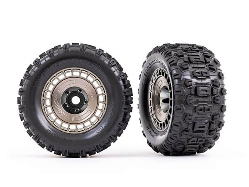 Traxxas Tires & wheels, assembled, glued (3.8), 2pcs - TRX9572A