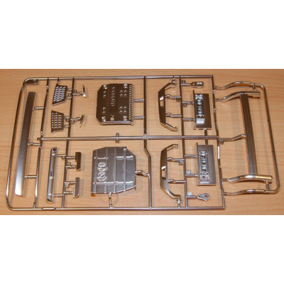 Volvo FH16 Mat Chrome Parts (K / 19115488) 1/14