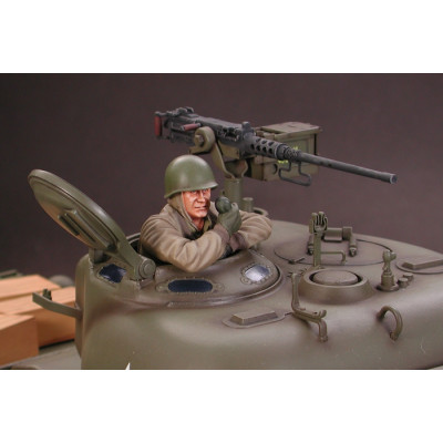 Tamiya M4 Sherman Tank 1/14 - Full Option Assembly Kit