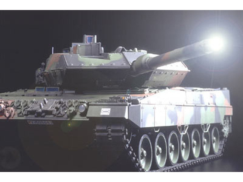 Tamiya Tank Leopard 2 A6 - Full Option Kit 56020