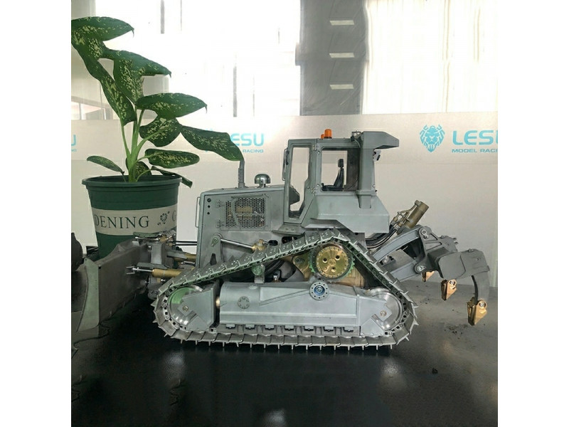 Lesu Bulldozer Aoue DT60 Hydraulisch 1/14