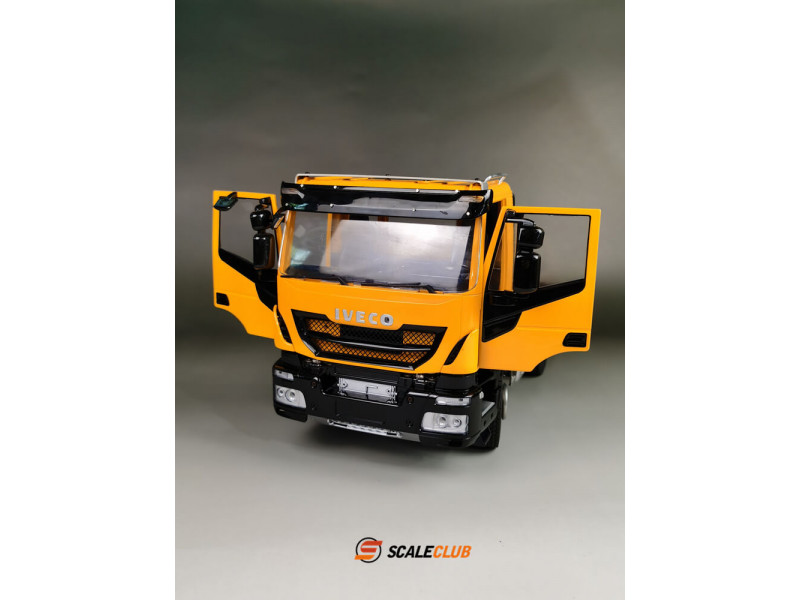 Scaleclub Iveco Cabine met 6x6 Metalen Chassis 1/14