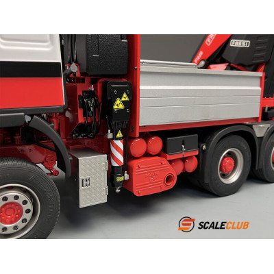 Scaleclub MAN F2000 8x8 with Fassi F1650 Crane - RTR
