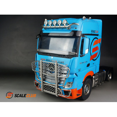 Scaleclub Stainless Bullbar Mercedes Actros (1/14)