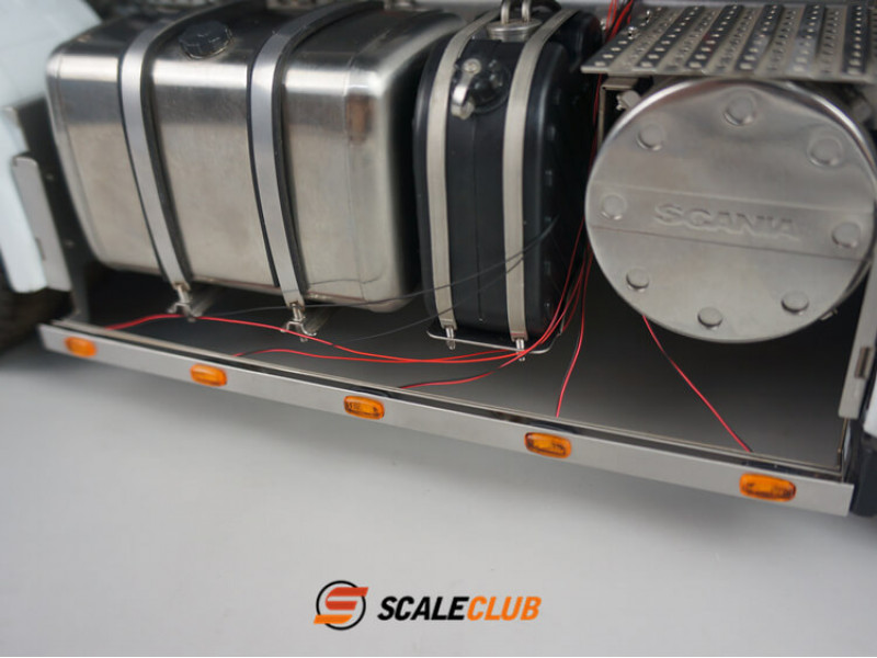 Scaleclub Sidebar met Contourverlichting Tamiya Scania R470 1/14
