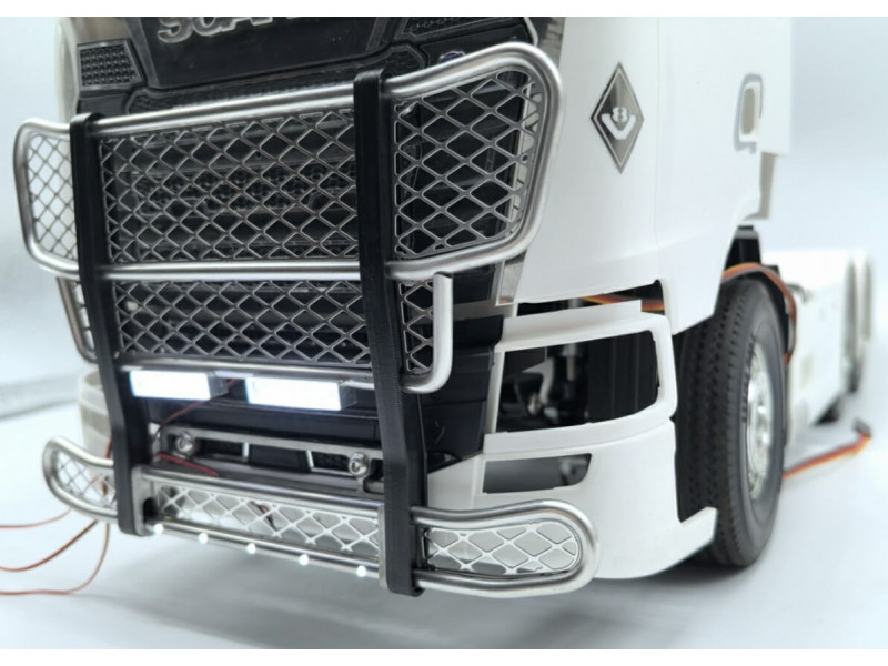 WTE Metalen Bullbar voor Tamiya Scania 770S met LED Balken 1/14